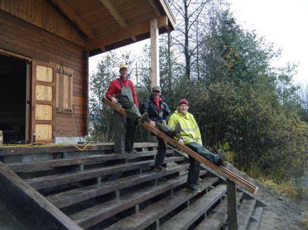 1395903_217877385040037_1186864197_n